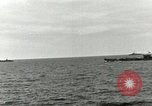Standbild europäische Truppen Mittelmeer, 1956, aus Sekunde 10 historischem Filmmaterial Videoclip 65675064685