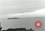 Standbild europäische Truppen Mittelmeer, 1956, aus Sekunde 32 historischem Filmmaterial Videoclip 65675064685