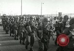 Standbild europäische Truppen Ägypten, 1956, aus Sekunde 11 historischem Filmmaterial Videoclip 65675064691
