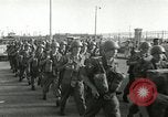 Standbild europäische Truppen Ägypten, 1956, aus Sekunde 12 historischem Filmmaterial Videoclip 65675064691