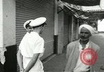 Standbild europäische Truppen Ägypten, 1956, aus Sekunde 49 historischem Filmmaterial Videoclip 65675064691