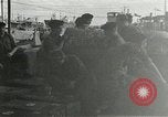 Standbild europäische Truppen Ägypten, 1956, aus Sekunde 27 historischem Filmmaterial Videoclip 65675064692