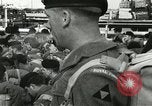 Standbild europäische Truppen Ägypten, 1956, aus Sekunde 40 historischem Filmmaterial Videoclip 65675064692