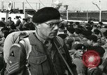 Standbild europäische Truppen Ägypten, 1956, aus Sekunde 45 historischem Filmmaterial Videoclip 65675064692