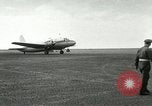 Standbild Offiziere Ägypten, 1956, aus Sekunde 17 historischem Filmmaterial Videoclip 65675064693