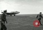 Standbild Offiziere Ägypten, 1956, aus Sekunde 19 historischem Filmmaterial Videoclip 65675064693