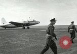 Standbild Offiziere Ägypten, 1956, aus Sekunde 21 historischem Filmmaterial Videoclip 65675064693