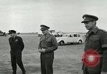 Standbild Offiziere Ägypten, 1956, aus Sekunde 23 historischem Filmmaterial Videoclip 65675064693