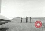 Standbild Offiziere Ägypten, 1956, aus Sekunde 54 historischem Filmmaterial Videoclip 65675064693