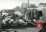 Standbild europäische Truppen Ägypten, 1956, aus Sekunde 12 historischem Filmmaterial Videoclip 65675064694