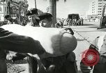 Standbild europäische Truppen Ägypten, 1956, aus Sekunde 25 historischem Filmmaterial Videoclip 65675064694