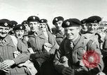 Standbild europäische Truppen Ägypten, 1956, aus Sekunde 29 historischem Filmmaterial Videoclip 65675064694