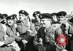 Standbild europäische Truppen Ägypten, 1956, aus Sekunde 30 historischem Filmmaterial Videoclip 65675064694