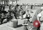 Standbild europäische Truppen Ägypten, 1956, aus Sekunde 53 historischem Filmmaterial Videoclip 65675064694