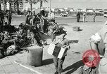 Standbild europäische Truppen Ägypten, 1956, aus Sekunde 55 historischem Filmmaterial Videoclip 65675064694
