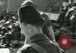 Standbild europäische Truppen Ägypten, 1956, aus Sekunde 61 historischem Filmmaterial Videoclip 65675064694