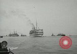 Standbild europäische Schiffe Ägypten, 1956, aus Sekunde 7 historischem Filmmaterial Videoclip 65675064695