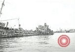 Standbild europäische Schiffe Ägypten, 1956, aus Sekunde 15 historischem Filmmaterial Videoclip 65675064695