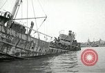 Standbild europäische Schiffe Ägypten, 1956, aus Sekunde 23 historischem Filmmaterial Videoclip 65675064695