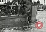Standbild europäische Schiffe Ägypten, 1956, aus Sekunde 5 historischem Filmmaterial Videoclip 65675064696