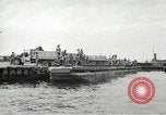 Standbild europäische Schiffe Ägypten, 1956, aus Sekunde 37 historischem Filmmaterial Videoclip 65675064696