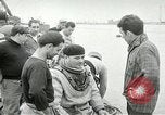 Standbild europäische Schiffe Ägypten, 1956, aus Sekunde 10 historischem Filmmaterial Videoclip 65675064697