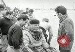 Standbild europäische Schiffe Ägypten, 1956, aus Sekunde 11 historischem Filmmaterial Videoclip 65675064697