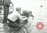 Standbild europäische Schiffe Ägypten, 1956, aus Sekunde 34 historischem Filmmaterial Videoclip 65675064697