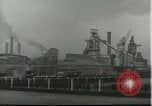 Standbild Hochofen Aviles Asturias Spanien, 1957, aus Sekunde 26 historischem Filmmaterial Videoclip 65675064698