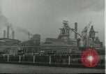 Standbild Hochofen Aviles Asturias Spanien, 1957, aus Sekunde 28 historischem Filmmaterial Videoclip 65675064698