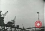 Standbild Hochofen Aviles Asturias Spanien, 1957, aus Sekunde 47 historischem Filmmaterial Videoclip 65675064698