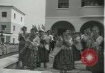 Standbild spanische Würdenträger Spanien, 1957, aus Sekunde 12 historischem Filmmaterial Videoclip 65675064699
