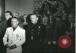 Standbild spanische Würdenträger Spanien, 1957, aus Sekunde 26 historischem Filmmaterial Videoclip 65675064699