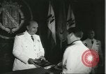 Standbild spanische Würdenträger Spanien, 1957, aus Sekunde 28 historischem Filmmaterial Videoclip 65675064699