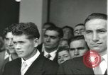 Standbild spanische Würdenträger Spanien, 1957, aus Sekunde 57 historischem Filmmaterial Videoclip 65675064699