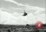 Standbild japanische Arbeiter Japan, 1957, aus Sekunde 18 historischem Filmmaterial Videoclip 65675064703