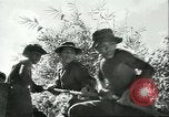 Standbild japanische Arbeiter Japan, 1957, aus Sekunde 44 historischem Filmmaterial Videoclip 65675064703