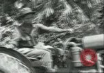 Standbild japanische Arbeiter Japan, 1957, aus Sekunde 47 historischem Filmmaterial Videoclip 65675064703