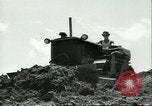Standbild japanische Arbeiter Japan, 1957, aus Sekunde 60 historischem Filmmaterial Videoclip 65675064703