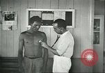 Image Hôpital de plantation de caoutchouc Ford au Brésil Brésil, 1942, de la seconde 28 séquences d'archives historiques vidéo 65675064714