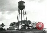 Standbild Arbeiter Dorf für Fordlandia Brasilien, 1932, aus Sekunde 49 historischem Filmmaterial Videoclip 65675064729