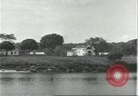 Standbild Dorf in Brasilien vom Fluss aus gesehen Brasilien, 1932, aus Sekunde 3 historischem Filmmaterial Videoclip 65675064730