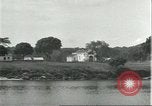 Standbild Dorf in Brasilien vom Fluss aus gesehen Brasilien, 1932, aus Sekunde 6 historischem Filmmaterial Videoclip 65675064730