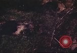 Immagine di I bombardamenti in foresta Il Vietnam Tay Ninh, 1970, secondo 49 filmato di repertorio 65675064764