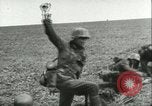 Standbild deutsche Truppen Russland, 1942, aus Sekunde 9 historischem Filmmaterial Videoclip 65675064769