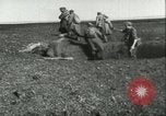 Standbild deutsche Truppen Russland, 1942, aus Sekunde 40 historischem Filmmaterial Videoclip 65675064769