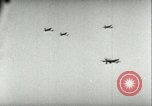 Standbild deutsche Flugzeuge Sewastopol Ukraine Sowjetunion, 1942, aus Sekunde 11 historischem Filmmaterial Videoclip 65675064772