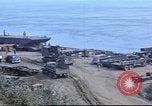 Immagine di 388 Reggimento di lavoratori a progetto Canol Canada, 1943, secondo 6 filmato di repertorio 65675064778