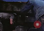 Immagine di 388 Reggimento di lavoratori a progetto Canol Canada, 1943, secondo 26 filmato di repertorio 65675064778