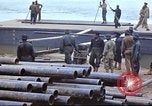 Immagine di 388 Reggimento di lavoratori a progetto Canol Canada, 1943, secondo 33 filmato di repertorio 65675064778